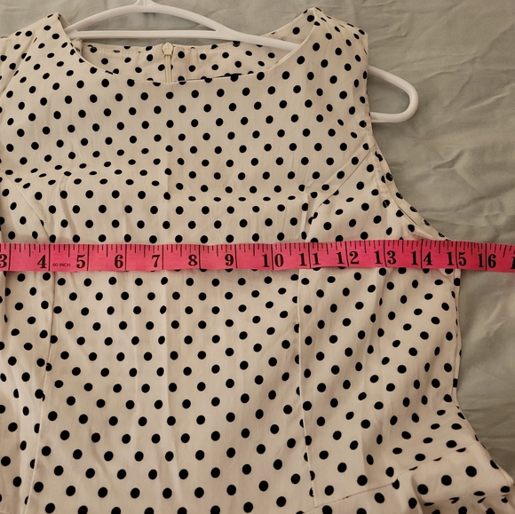 Amazon fashion polka dotted dress in Small - Picture 3 of 4